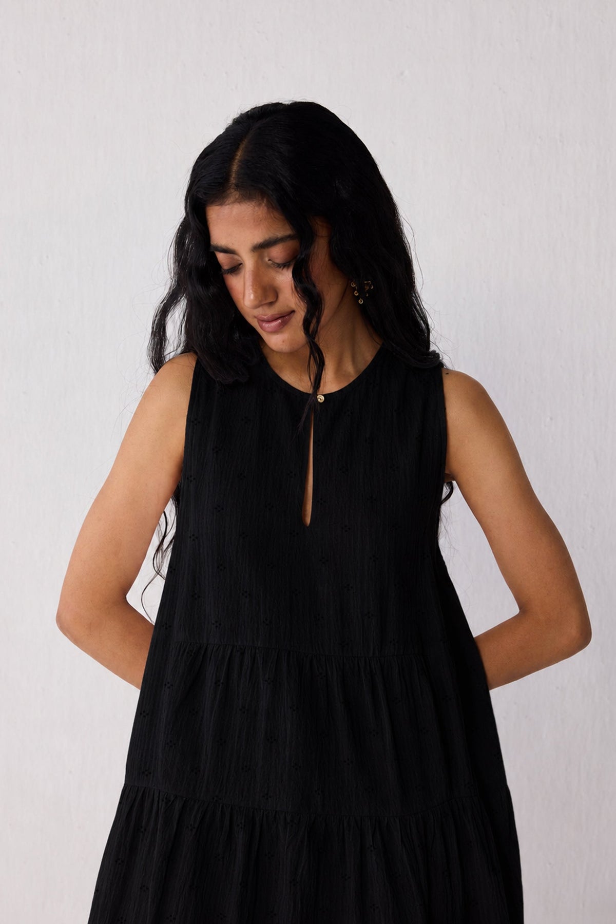 Embroidered Sleeveless Tiered Dress – Black