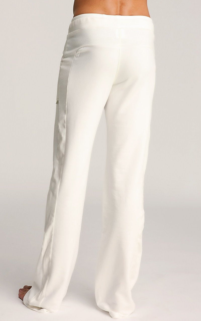 Eco-Track Yoga Sweatpants – White