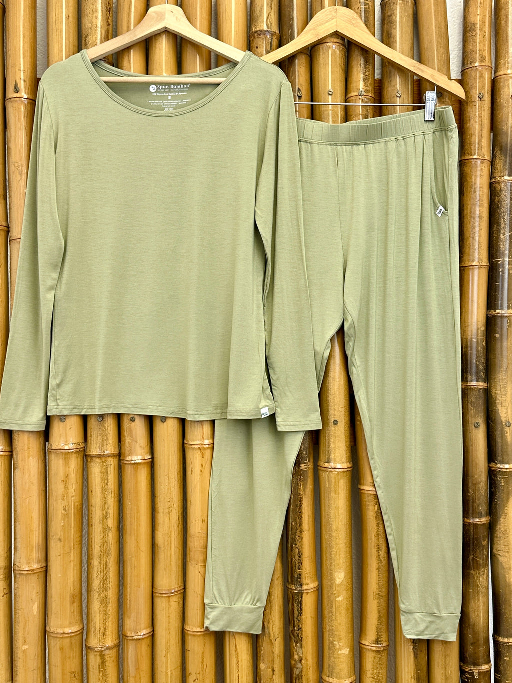 Bamboo Lounge Set – Long Sleeve Tee & Joggers