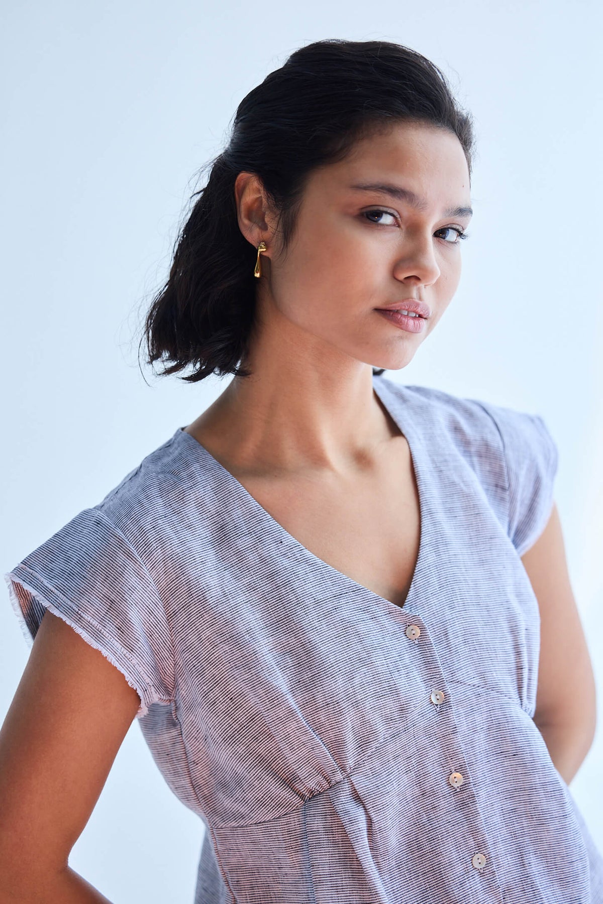 Linen Deep V-Neck Cap Sleeve Top – Stripes