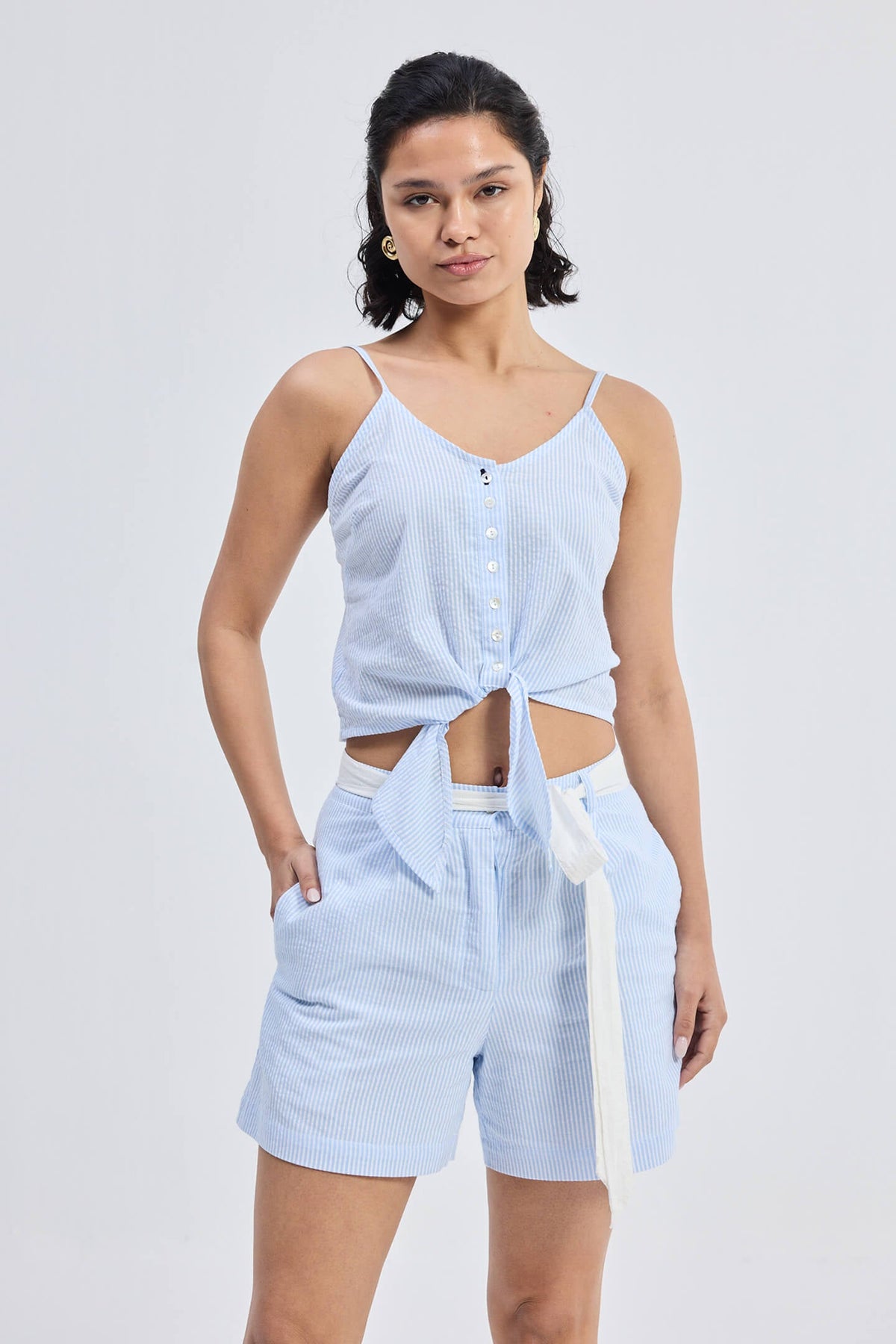 Seersucker Belted Shorts – Stripes