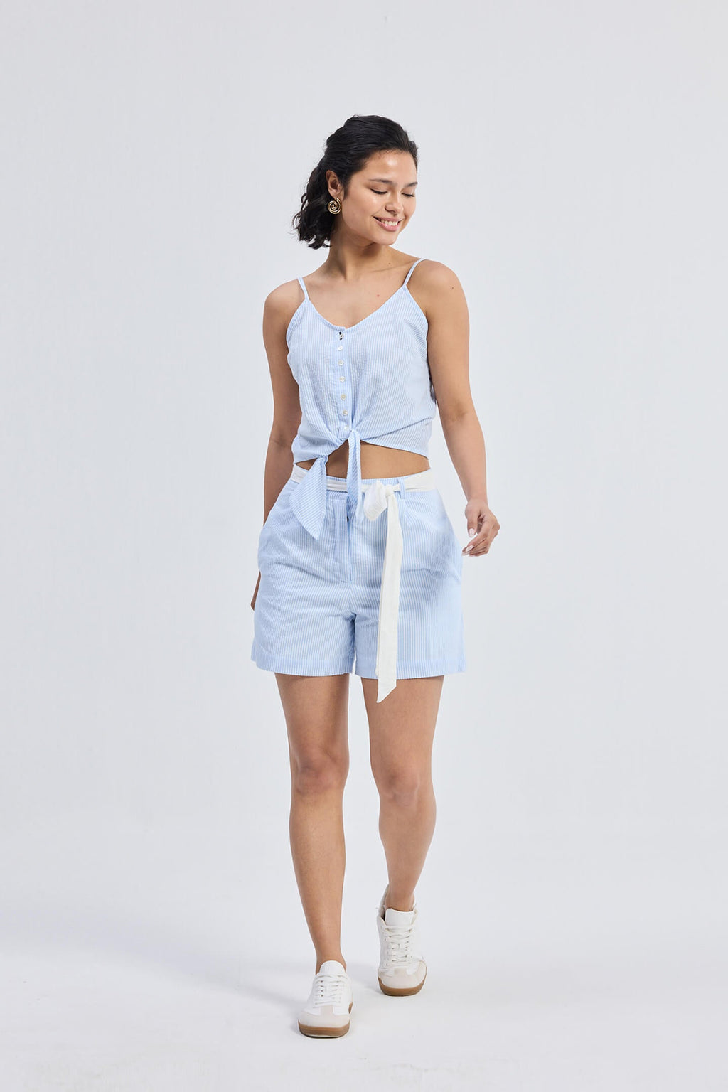 Seersucker Belted Shorts – Stripes