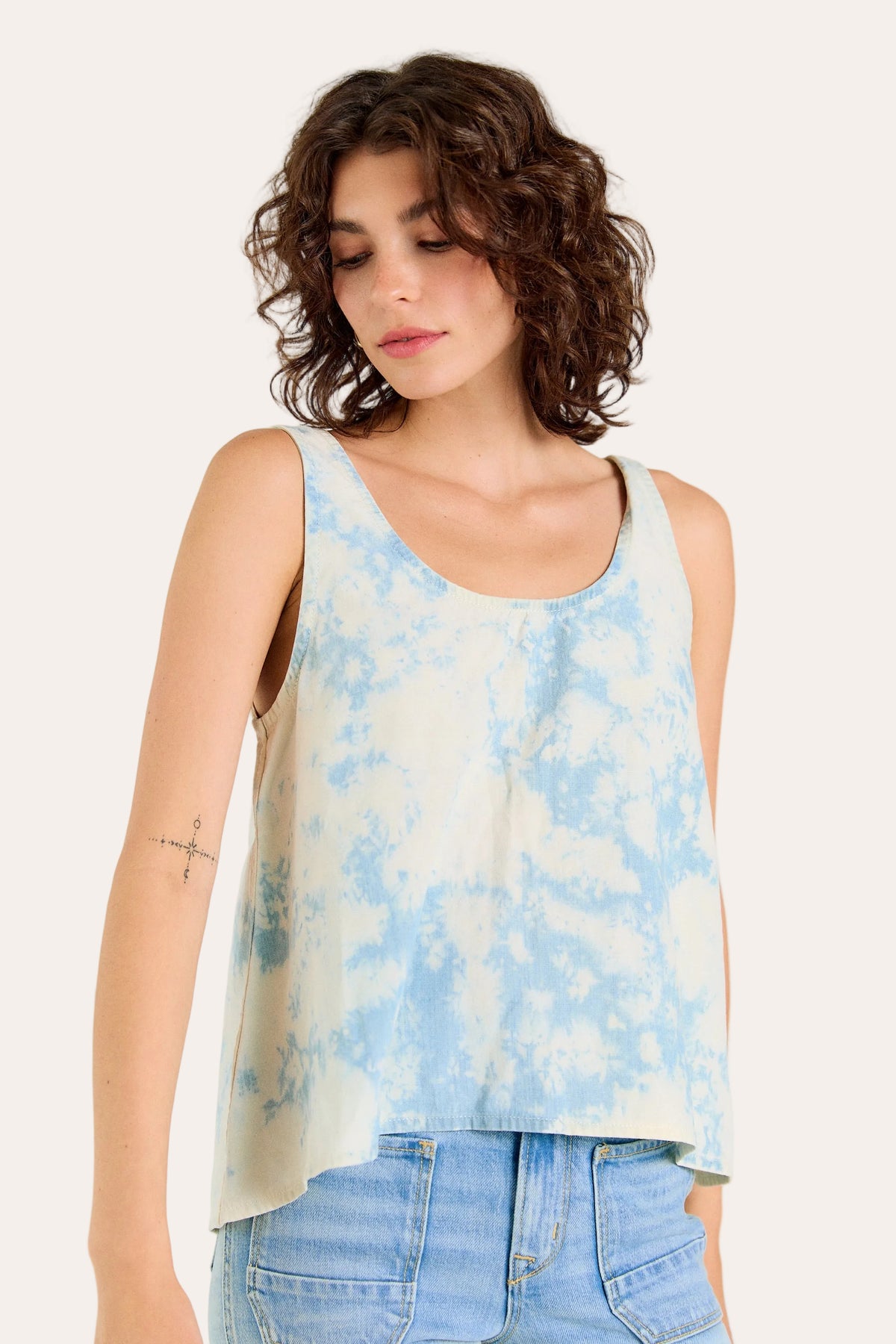 Wabi Sabi Chambray Crop Tank – Sky Wash