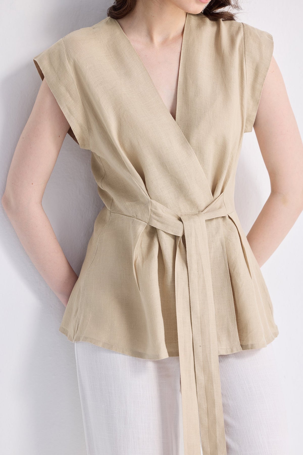 Power Moves Hemp Wrap Top – Neutral Beige