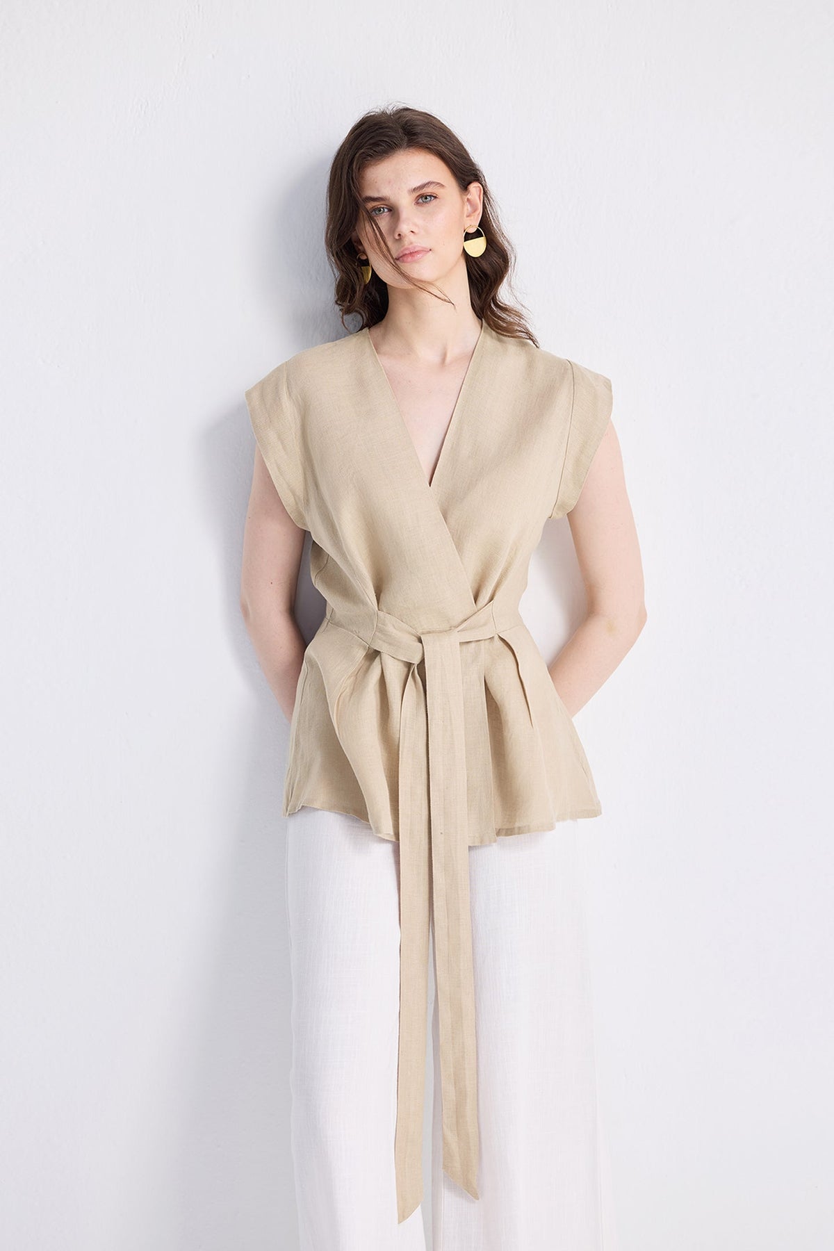 Power Moves Hemp Wrap Top – Neutral Beige