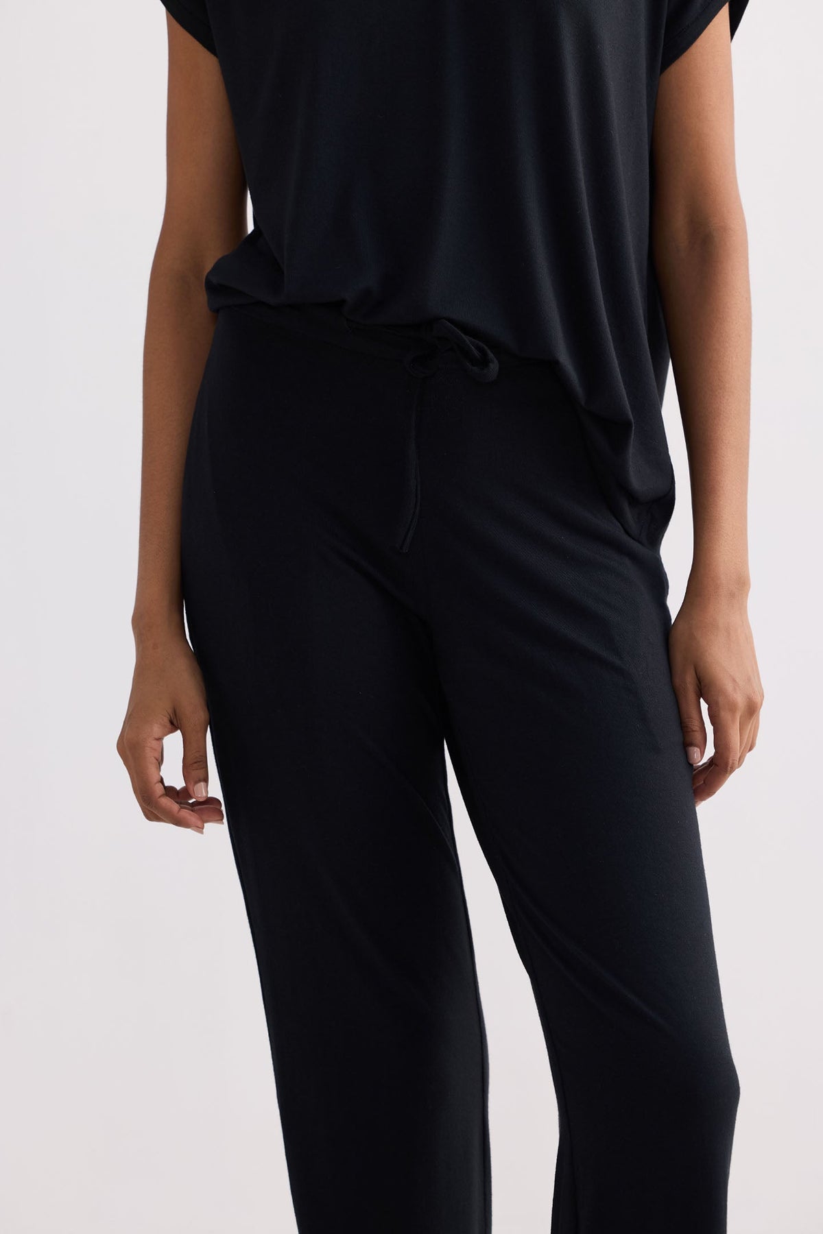 Relaxed Modal Tee – Black