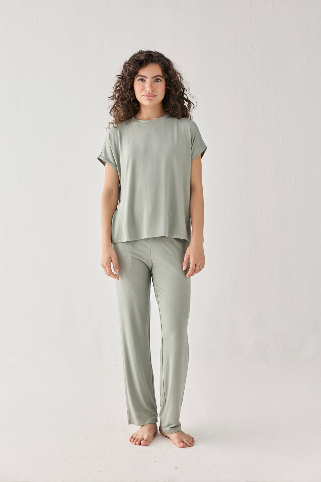 Relaxed Modal Tee & Wide-Leg Pants Set – Olive