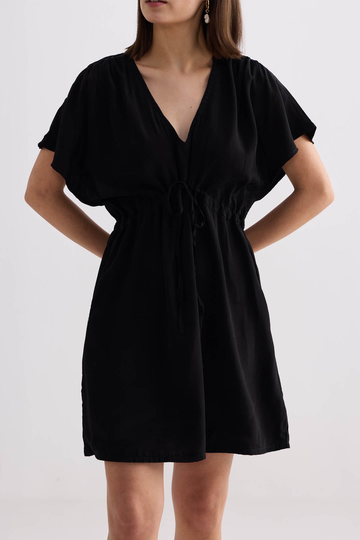 Oversized Gathered Crepe Dress – Black