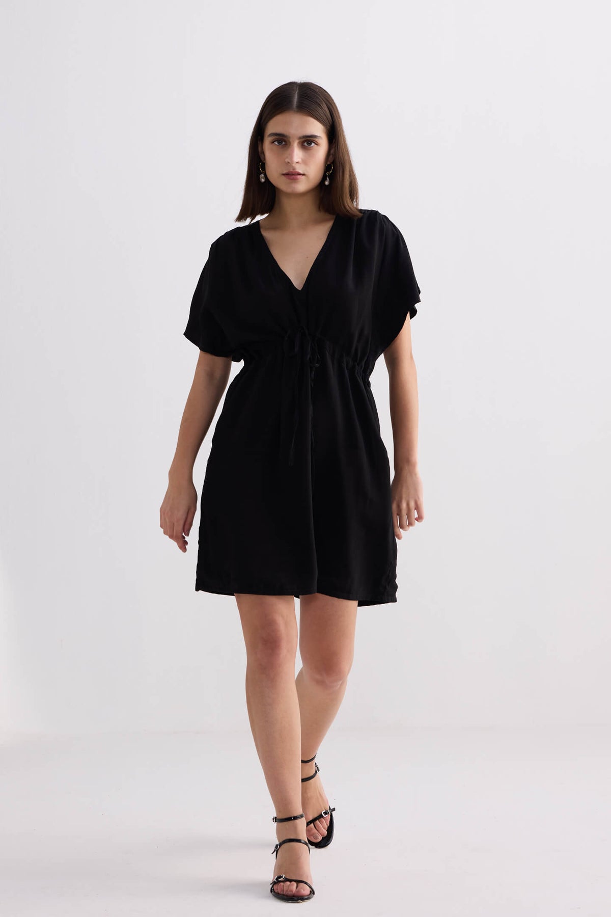 Oversized Gathered Crepe Dress – Black