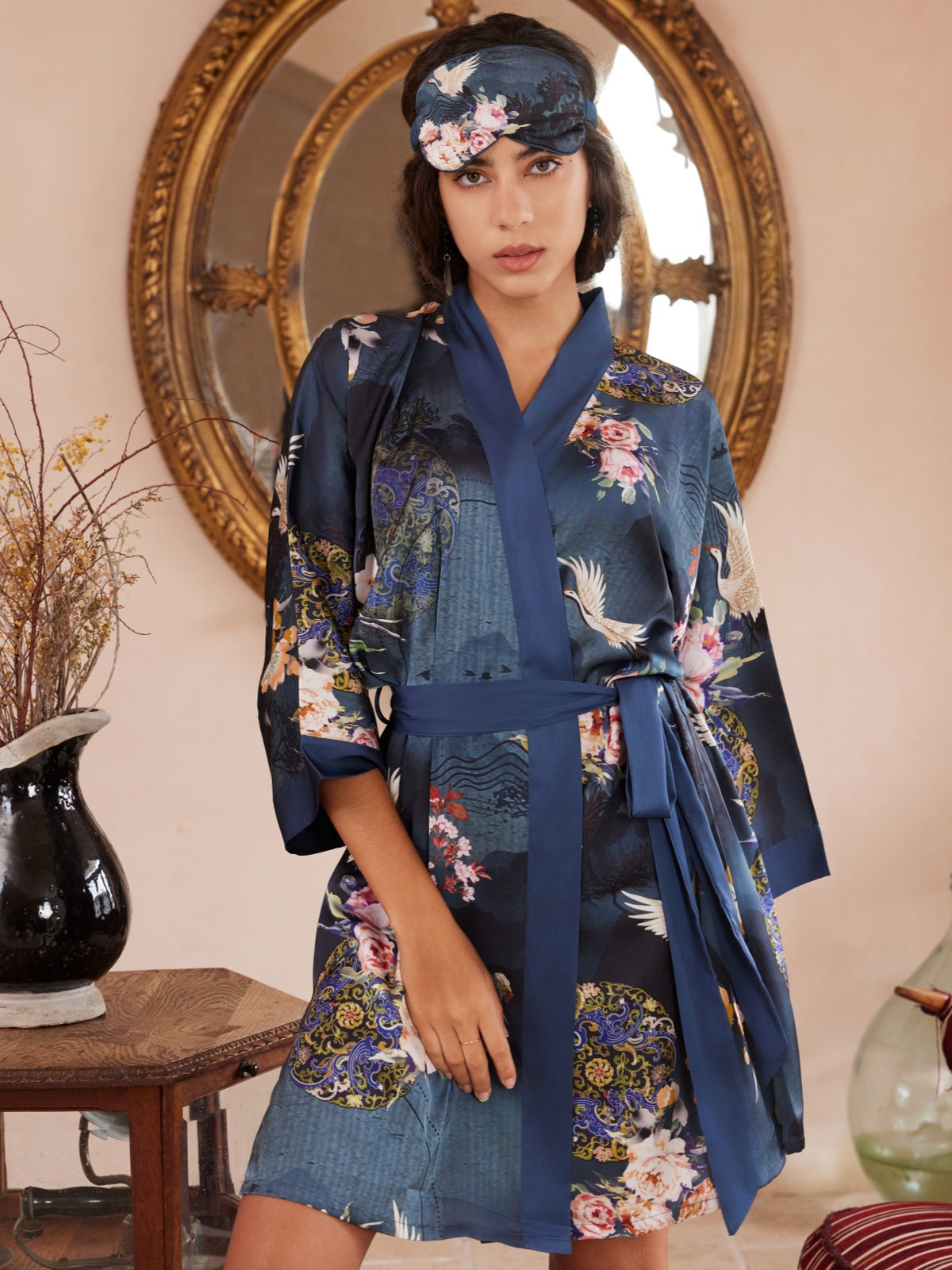 Crane & Blossom Print Short Kimono Robe