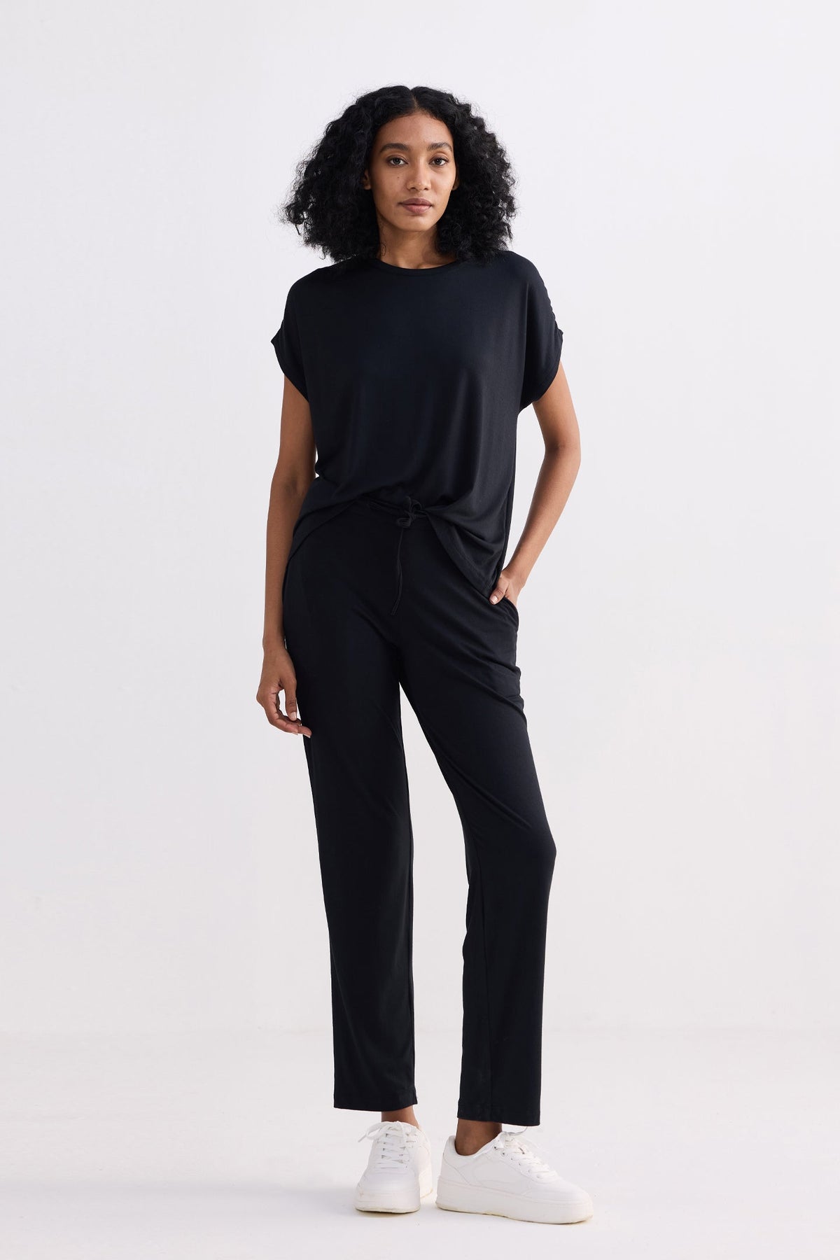 Relaxed Modal Tee & Wide-Leg Pants Set – Black
