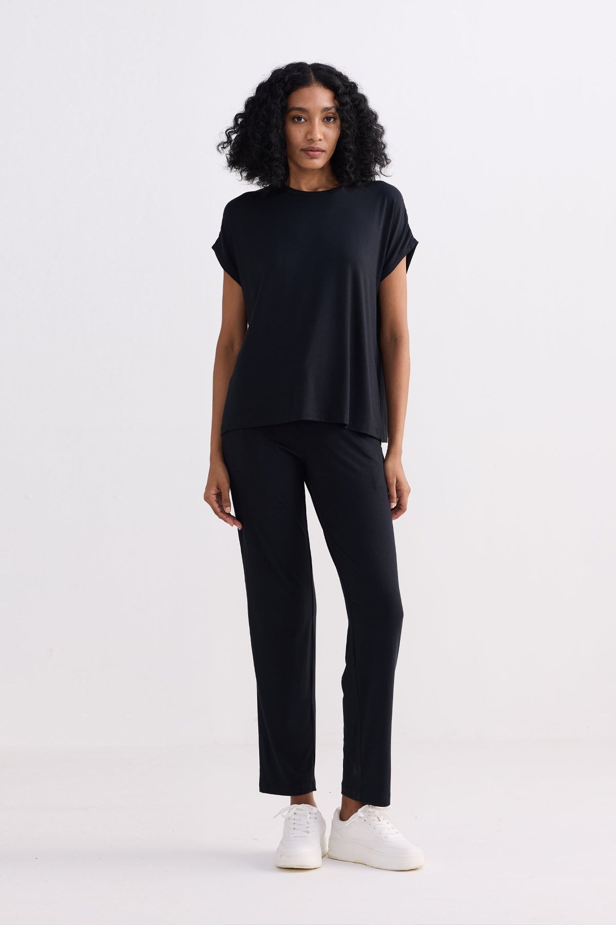 Relaxed Modal Tee & Wide-Leg Pants Set – Black
