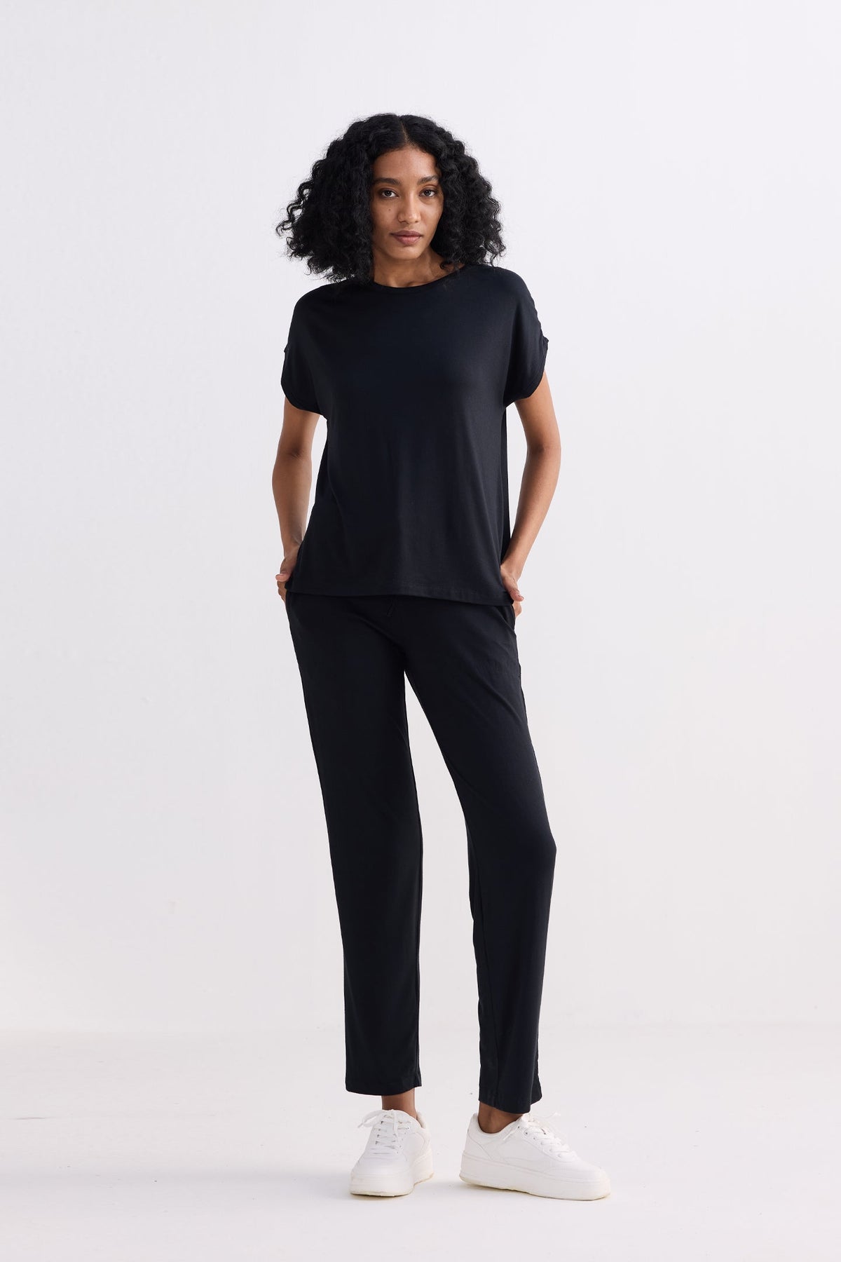 Relaxed Modal Tee & Wide-Leg Pants Set – Black