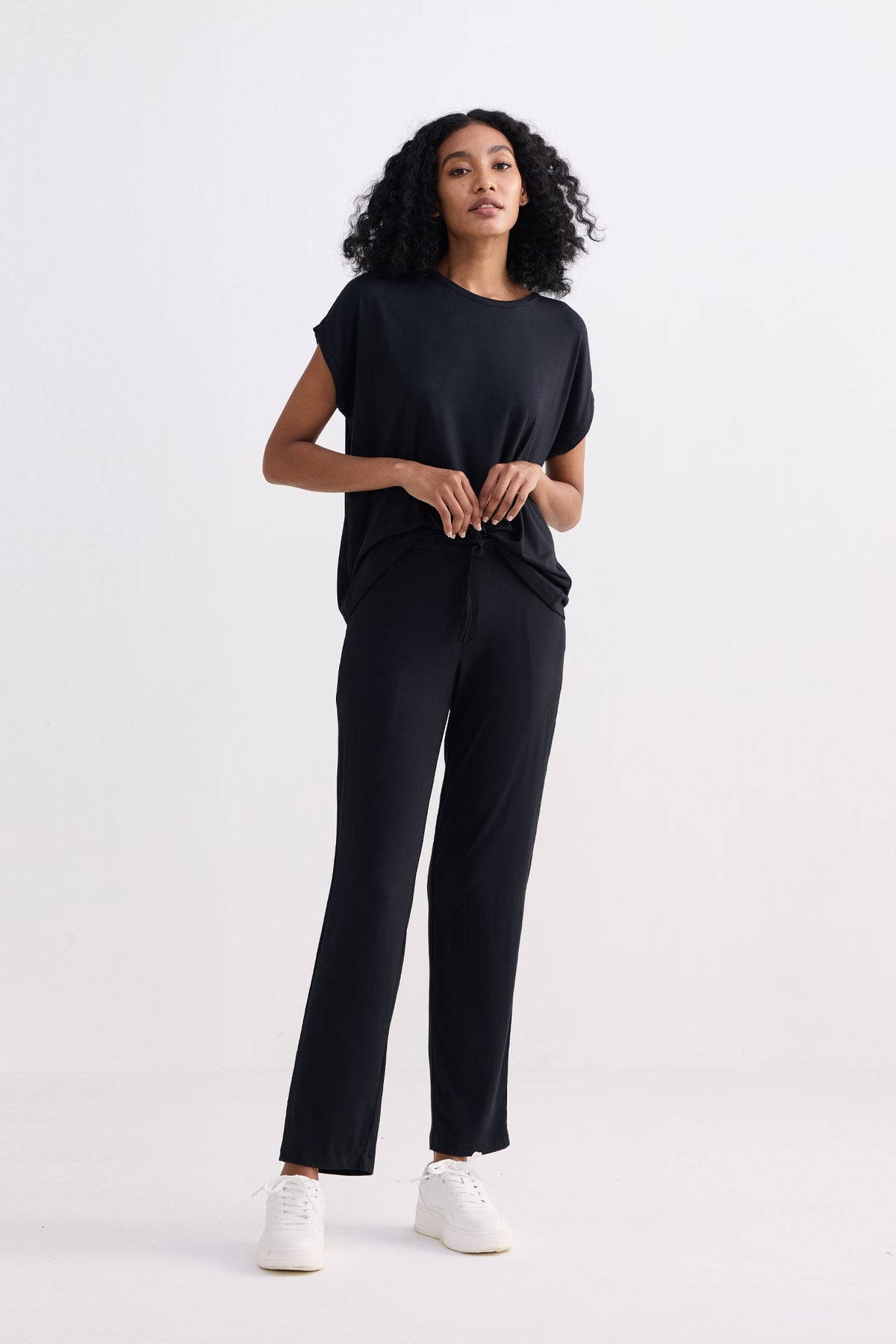 Relaxed Modal Tee & Wide-Leg Pants Set – Black