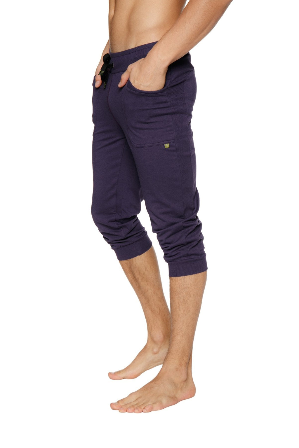 Cuffed Capri Yoga Pants – Eggplant