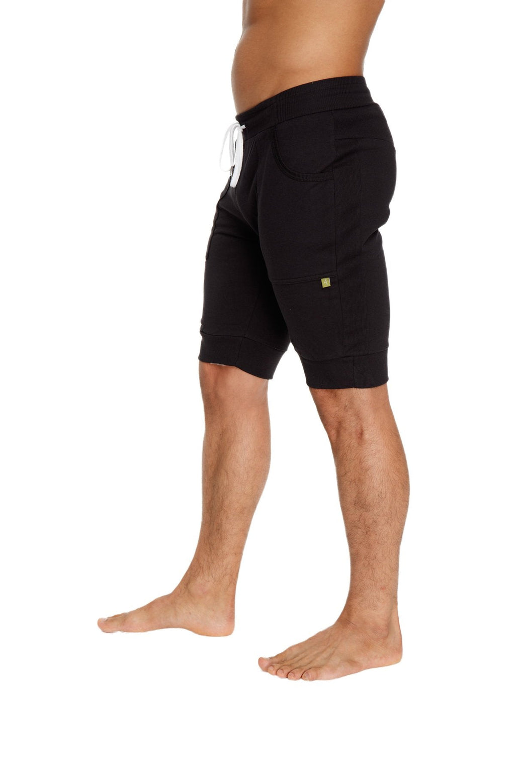 Cuffed Yoga Shorts – Black
