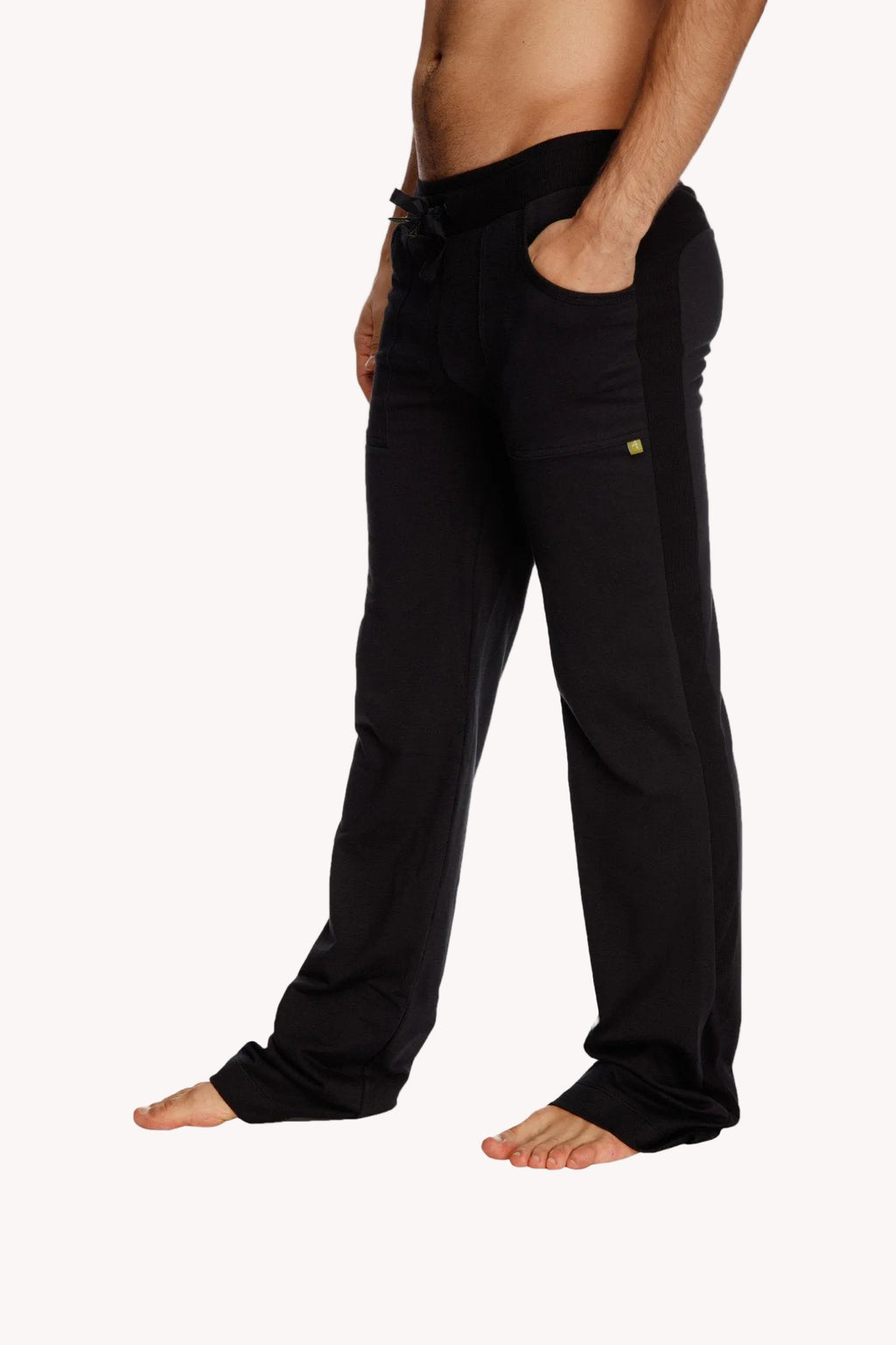 Eco-Track Yoga Sweatpants – Black