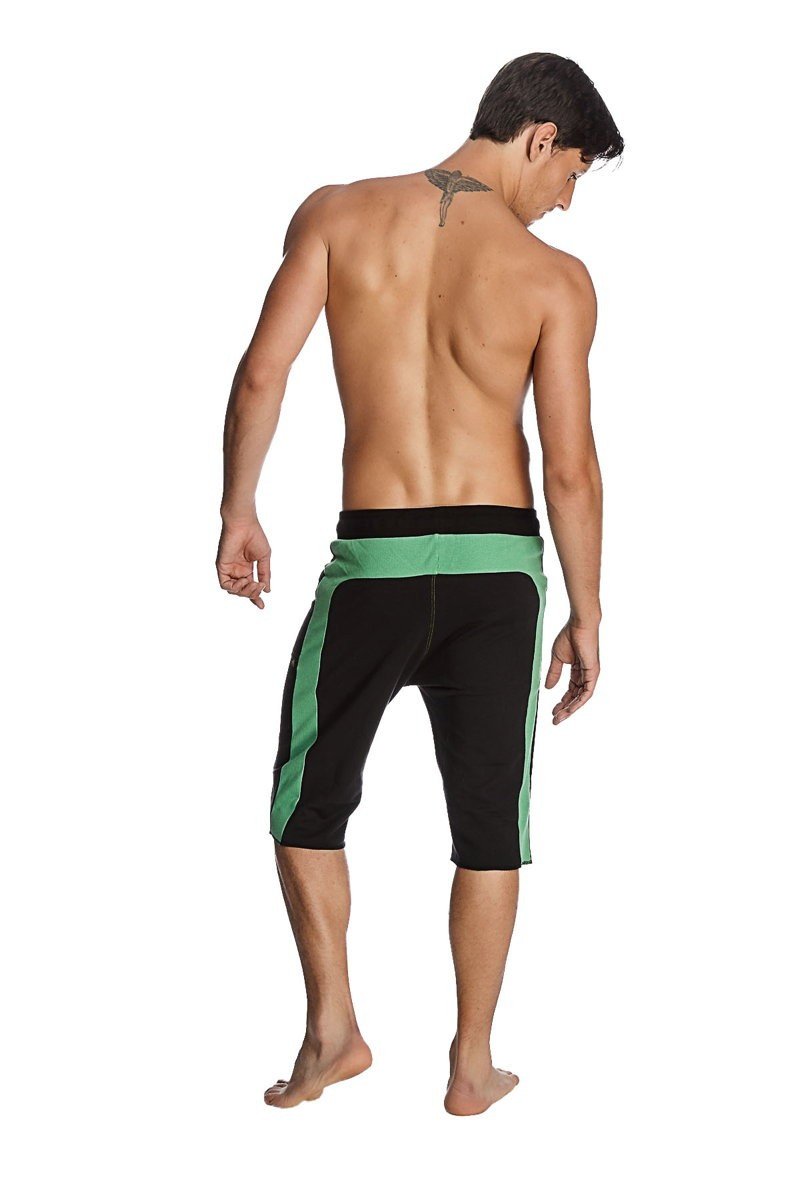 Eco-Track Yoga Shorts – Black/Bamboo Green