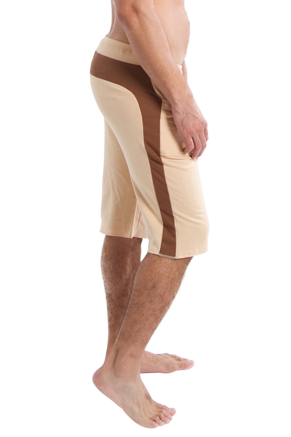 Edge Eco-Track Yoga Shorts – Sand with Chocolate