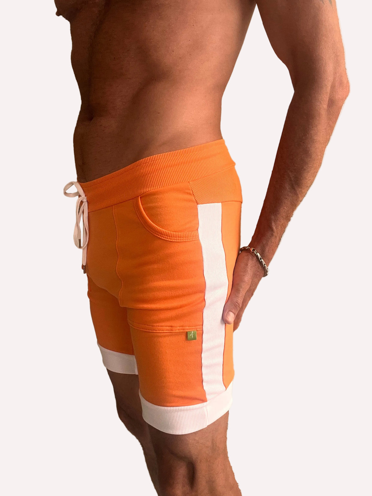 Cuffed Yoga Shorts – Orange with White