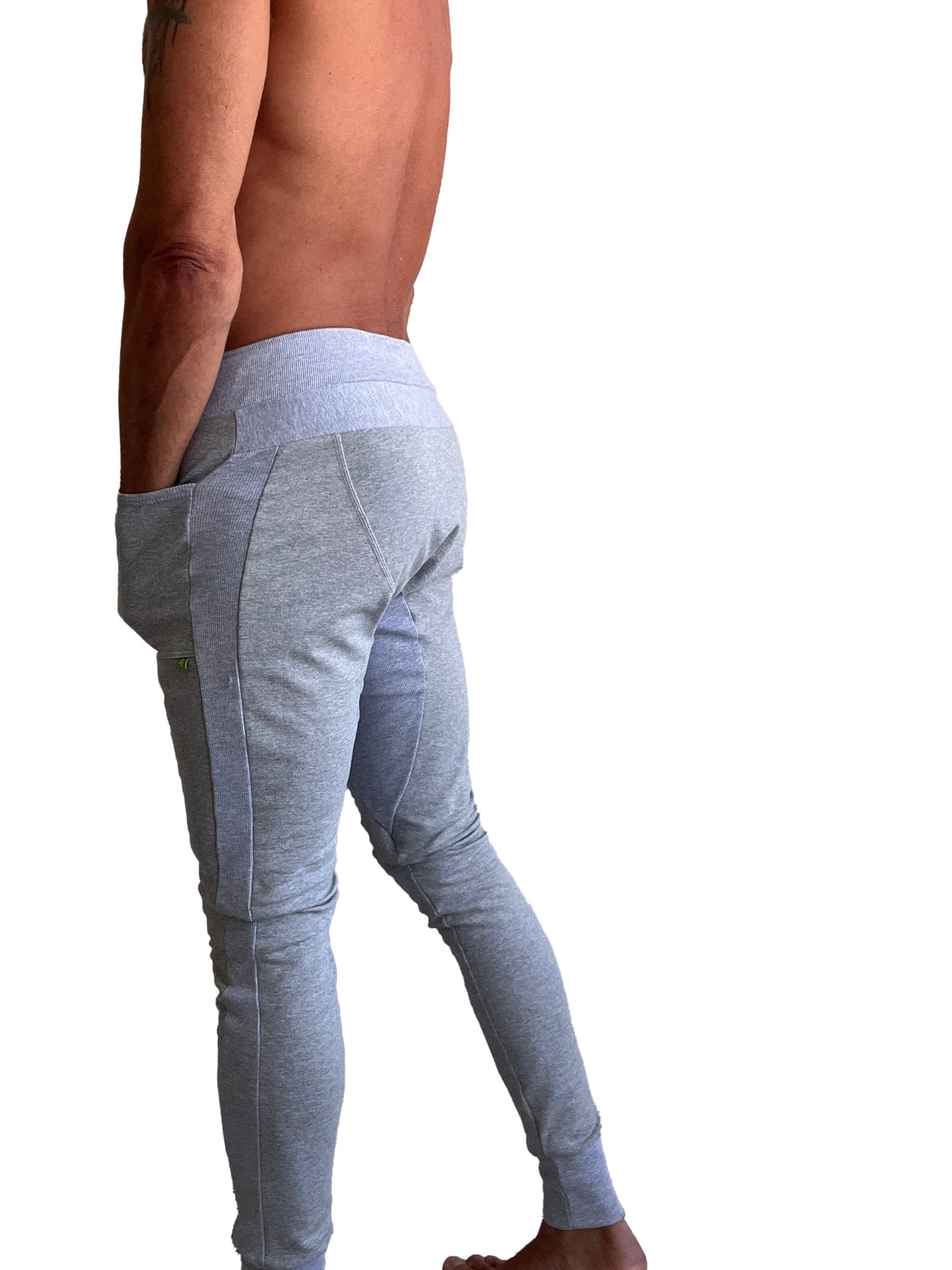 Luxury-Fleece Cuffed Yoga Joggers – Light Heather Grey