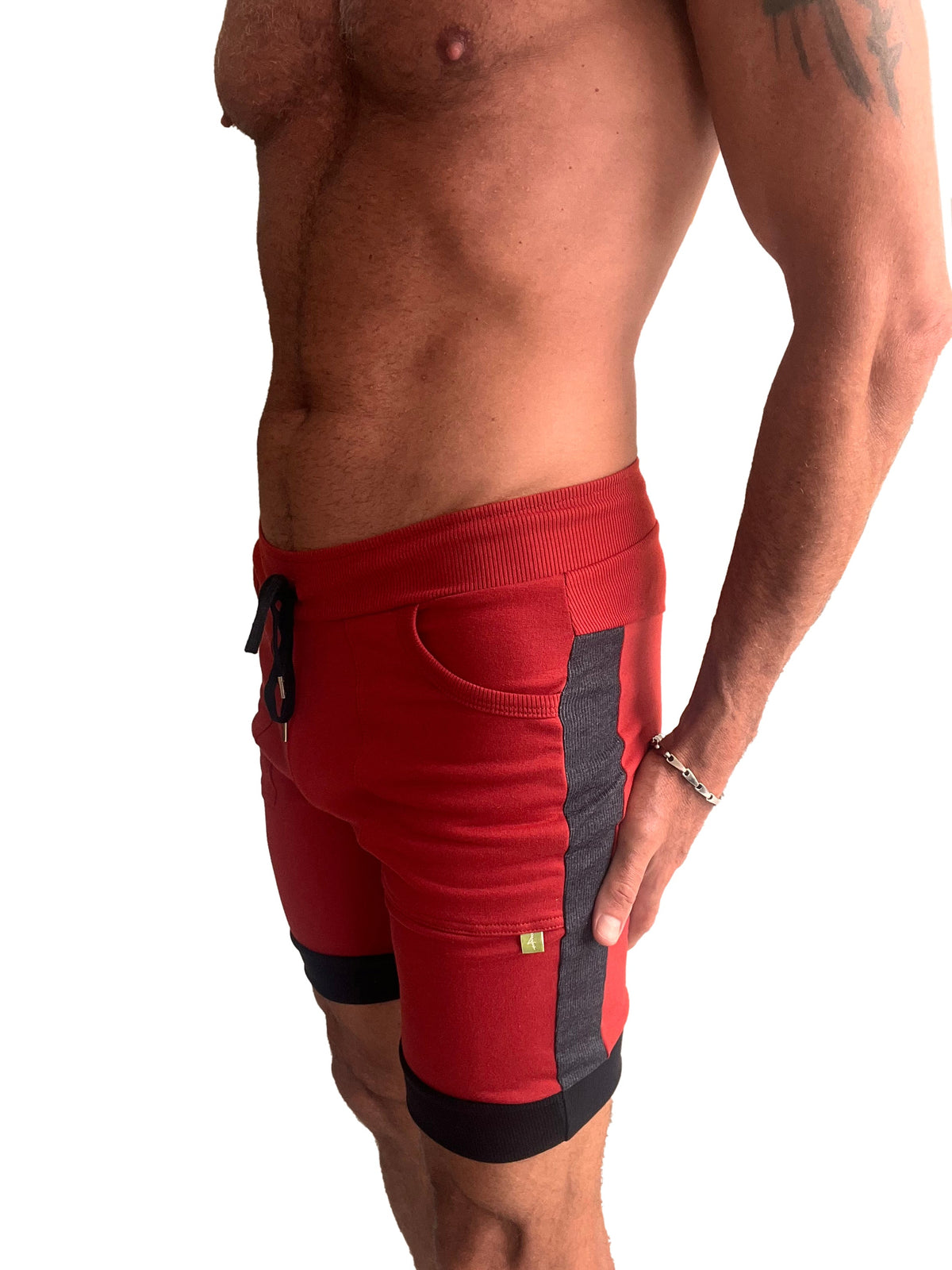 Cuffed Yoga Shorts – Red/Charcoal/Black