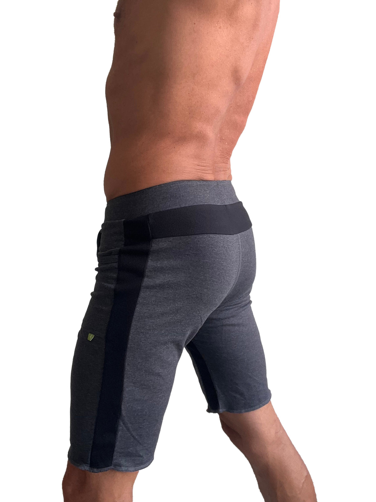 Eco-Track Cut-Off Yoga Shorts – Charcoal/Black