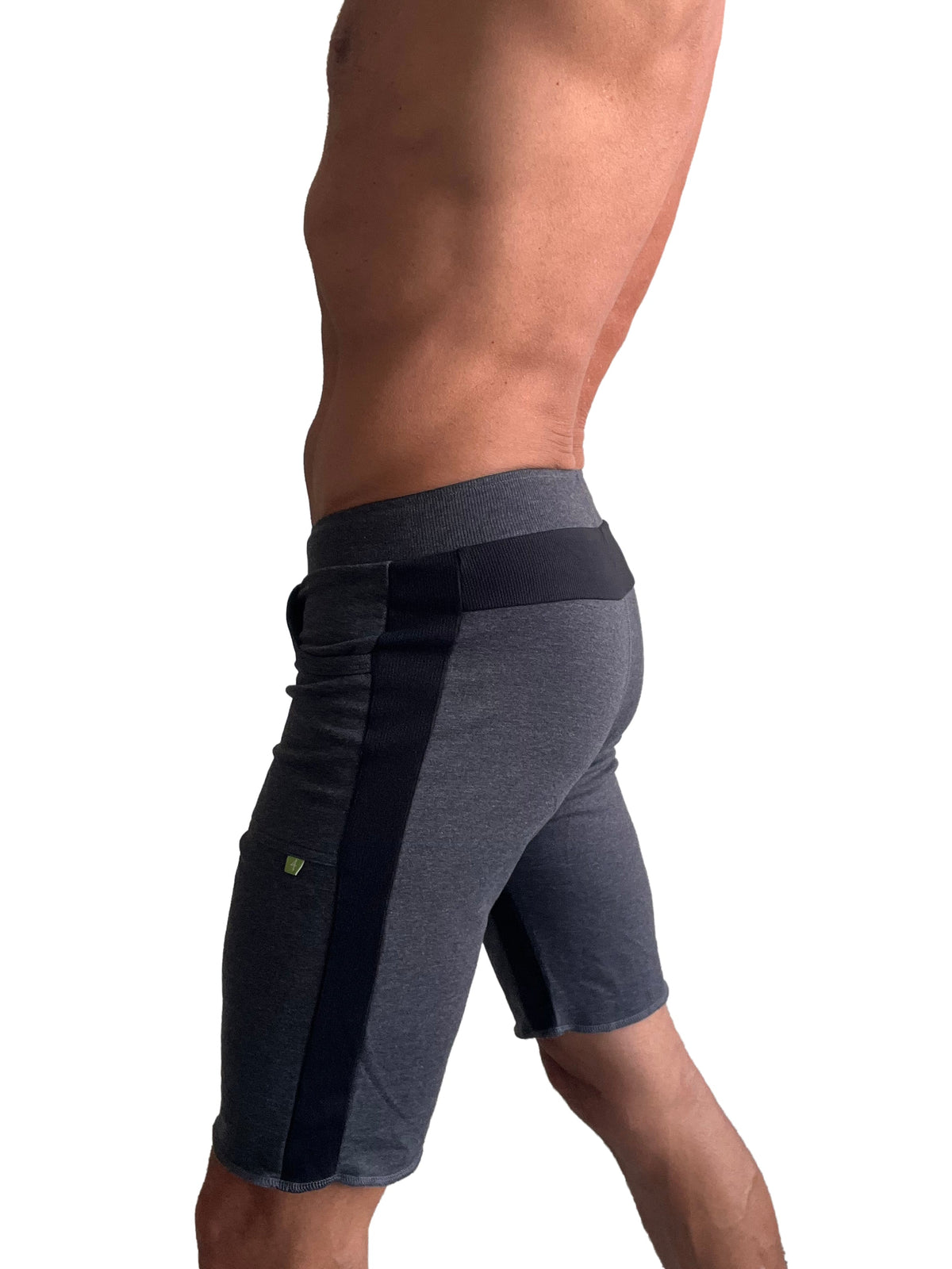 Eco-Track Cut-Off Yoga Shorts – Charcoal/Black