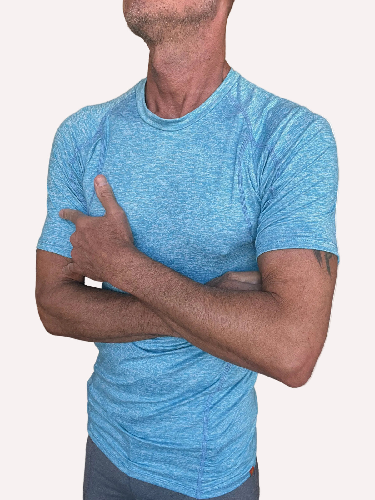 Designer Raglan Crew-Neck Tee – Coral Shelf