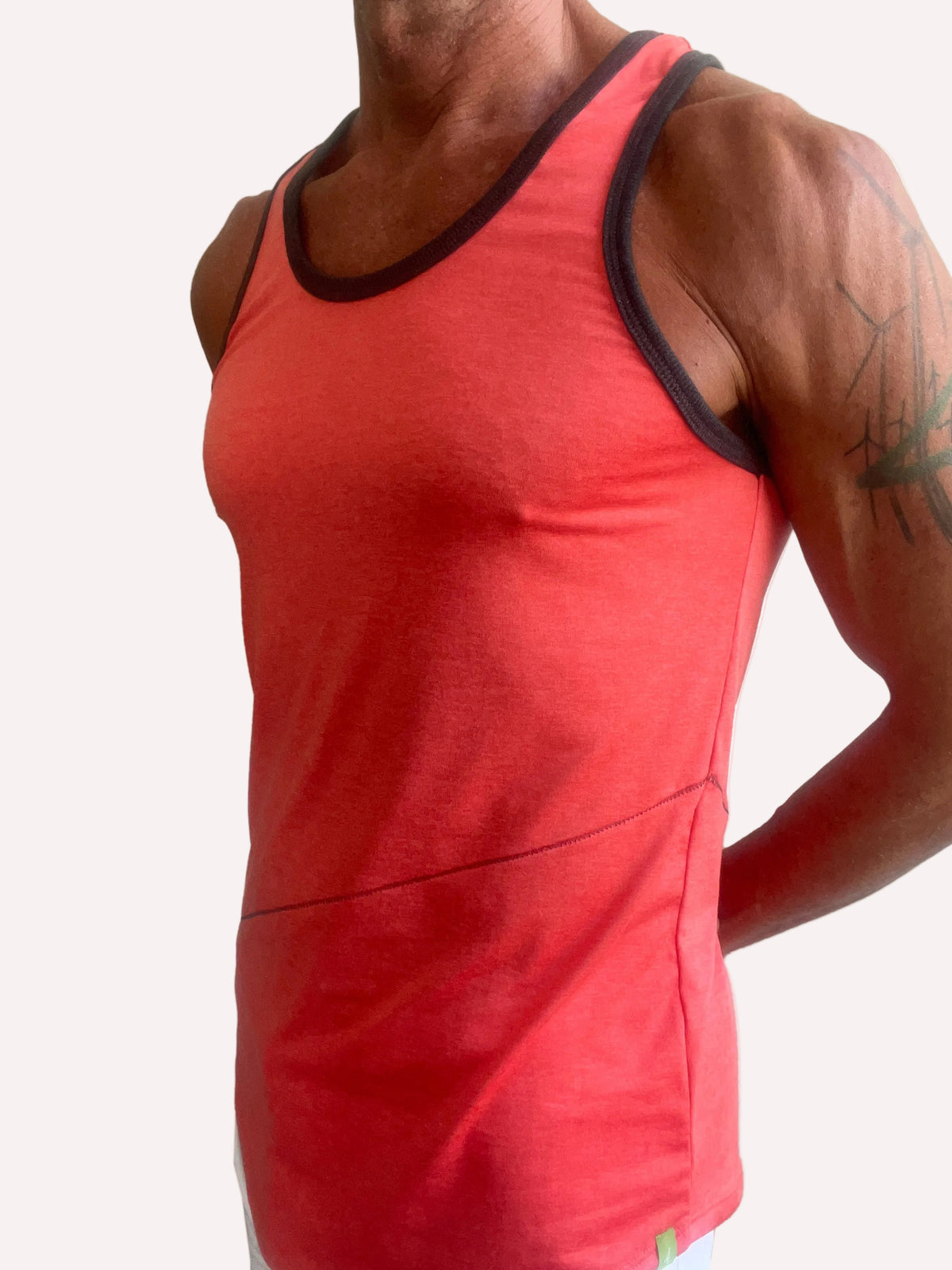 The Perfect Tank – Coral