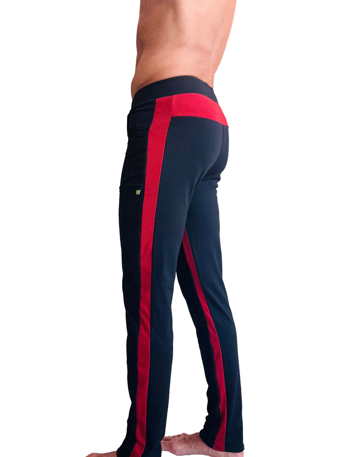 Eco-Track Yoga Sweatpants – Black/Cinnabar