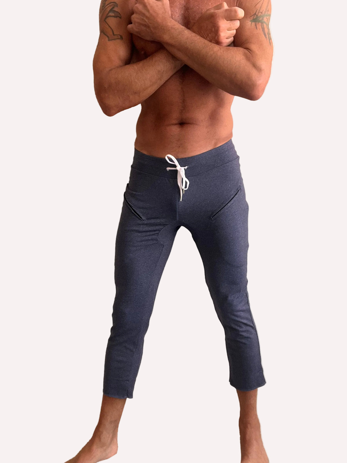 4/5 Zip-Pocket Capri Yoga Pants – Navy Blue Heather