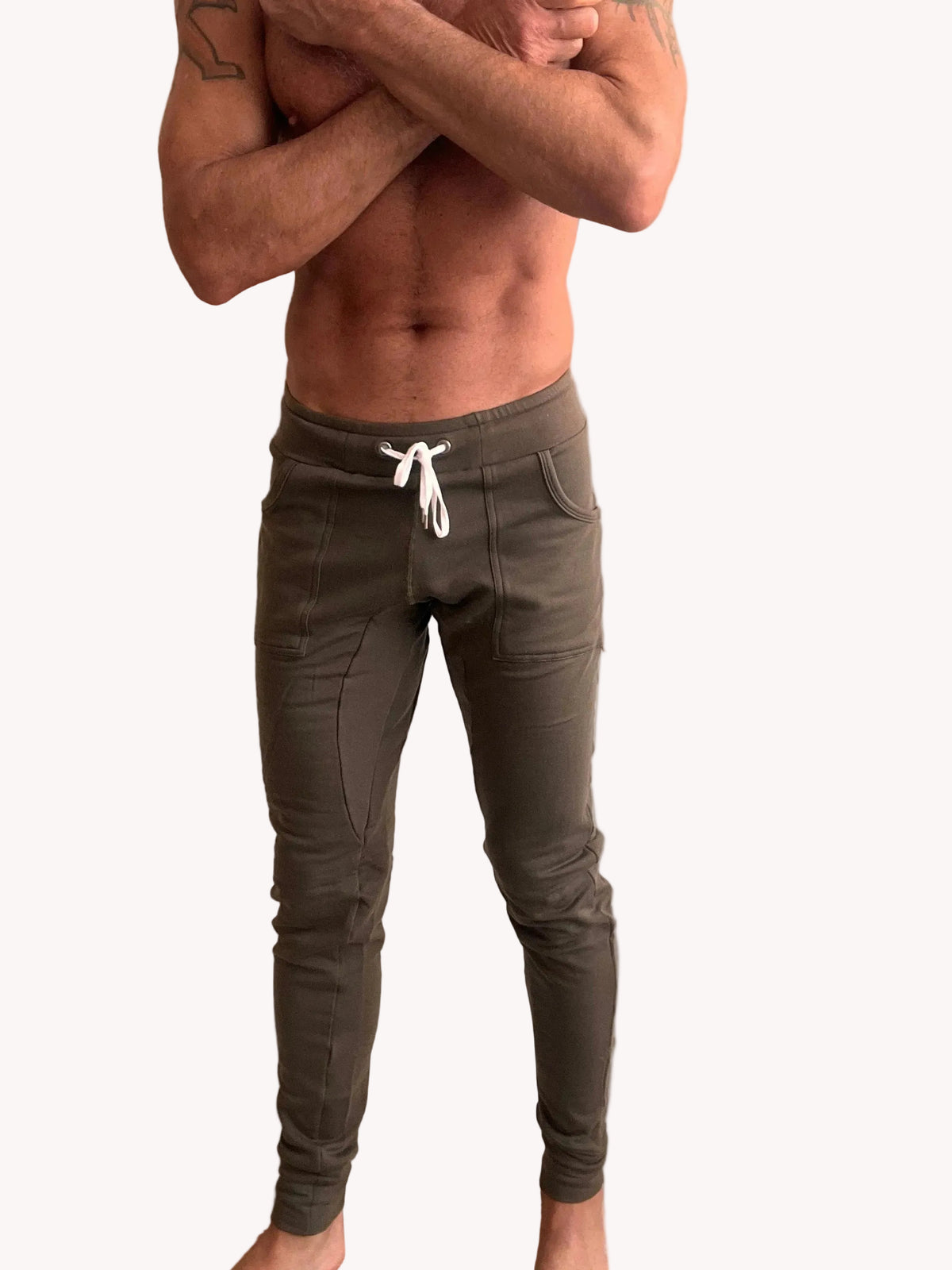 Luxury-Fleece Cuffed Yoga Joggers – Army Green