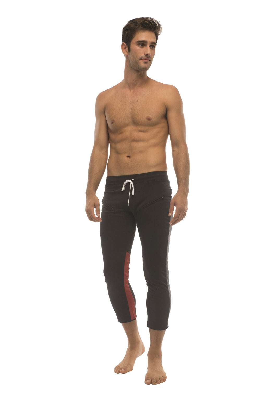 4/5 Zip-Pocket Capri Yoga Pants – Black/Charcoal/Red