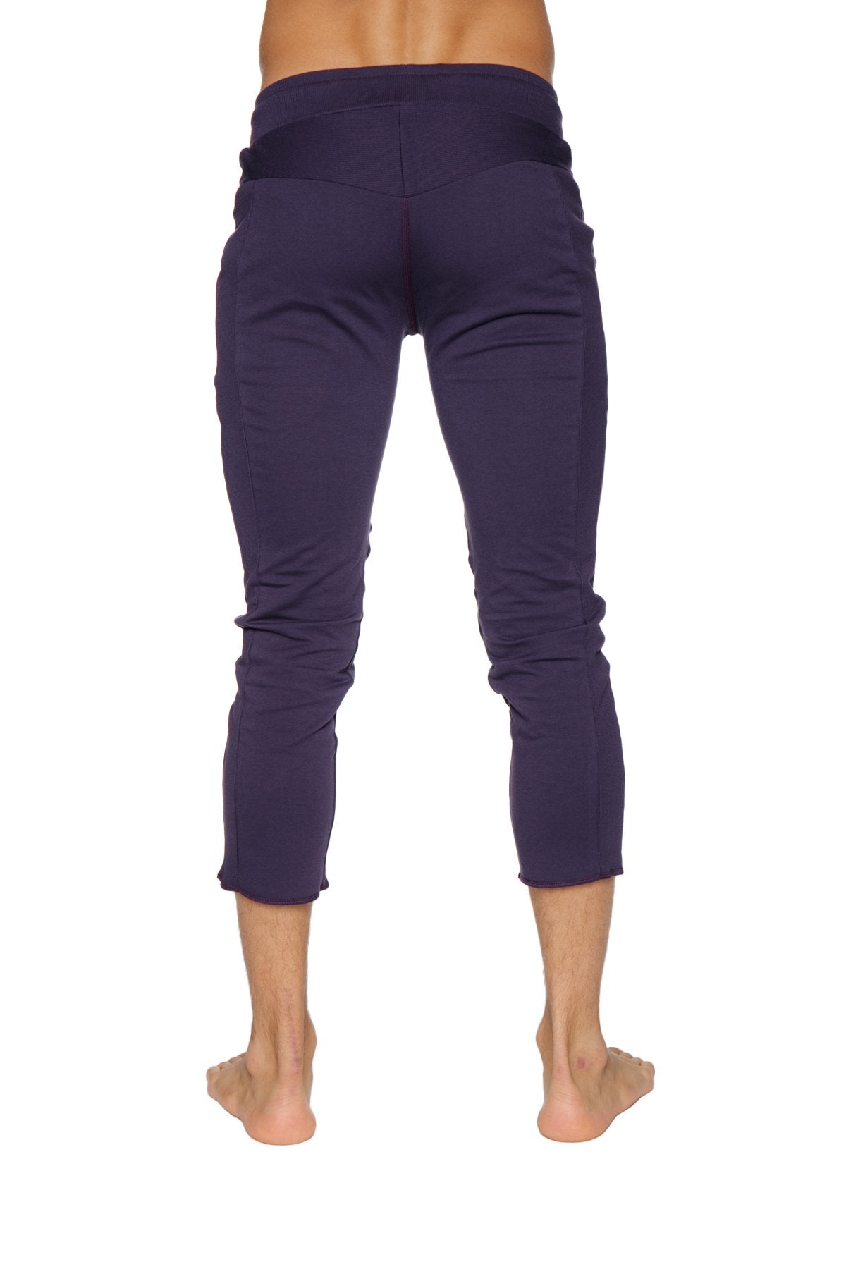 4/5 Zip-Pocket Capri Yoga Pants – Eggplant