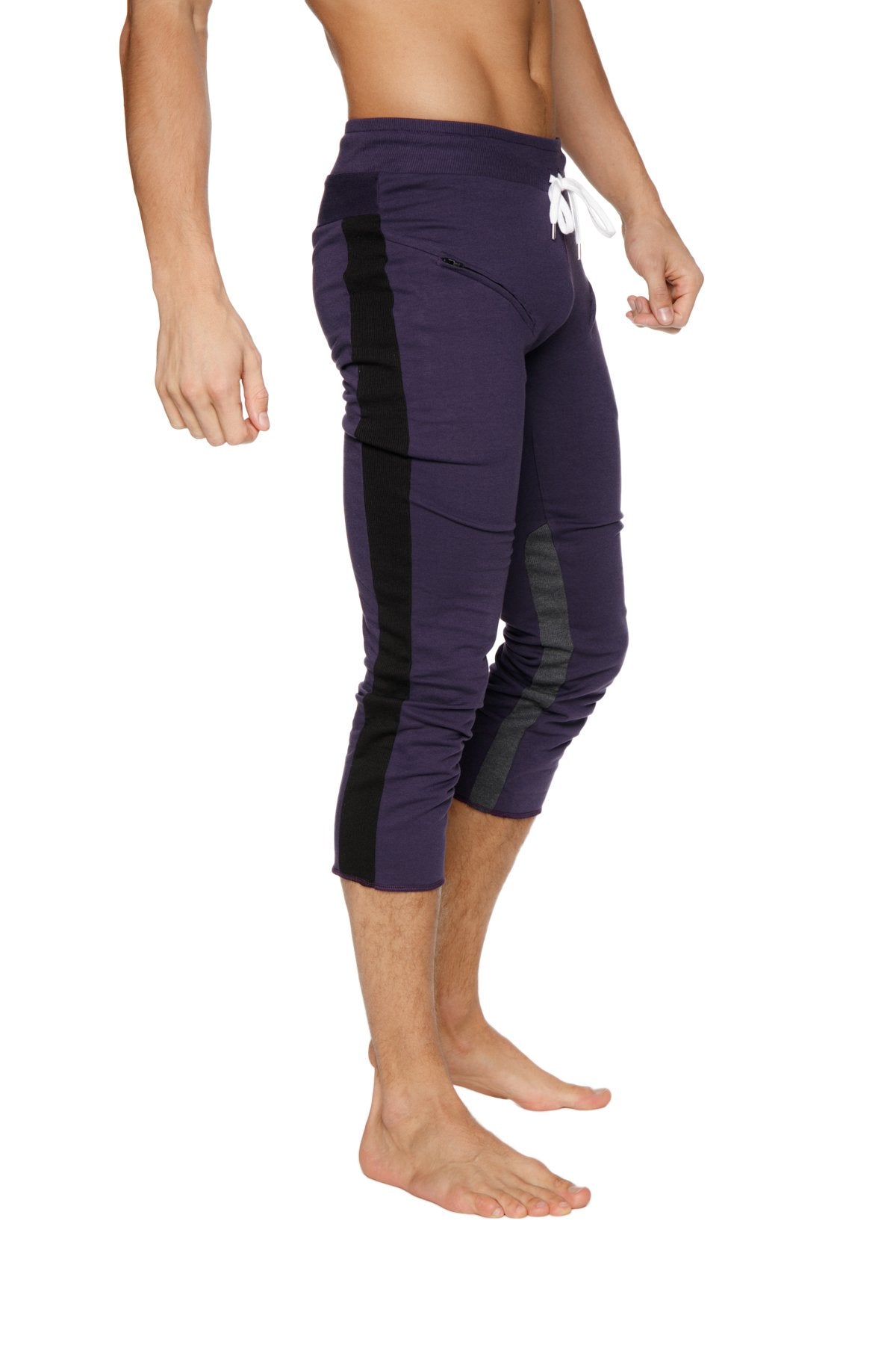 4/5 Zip-Pocket Capri Yoga Pants – Eggplant/Black/Charcoal