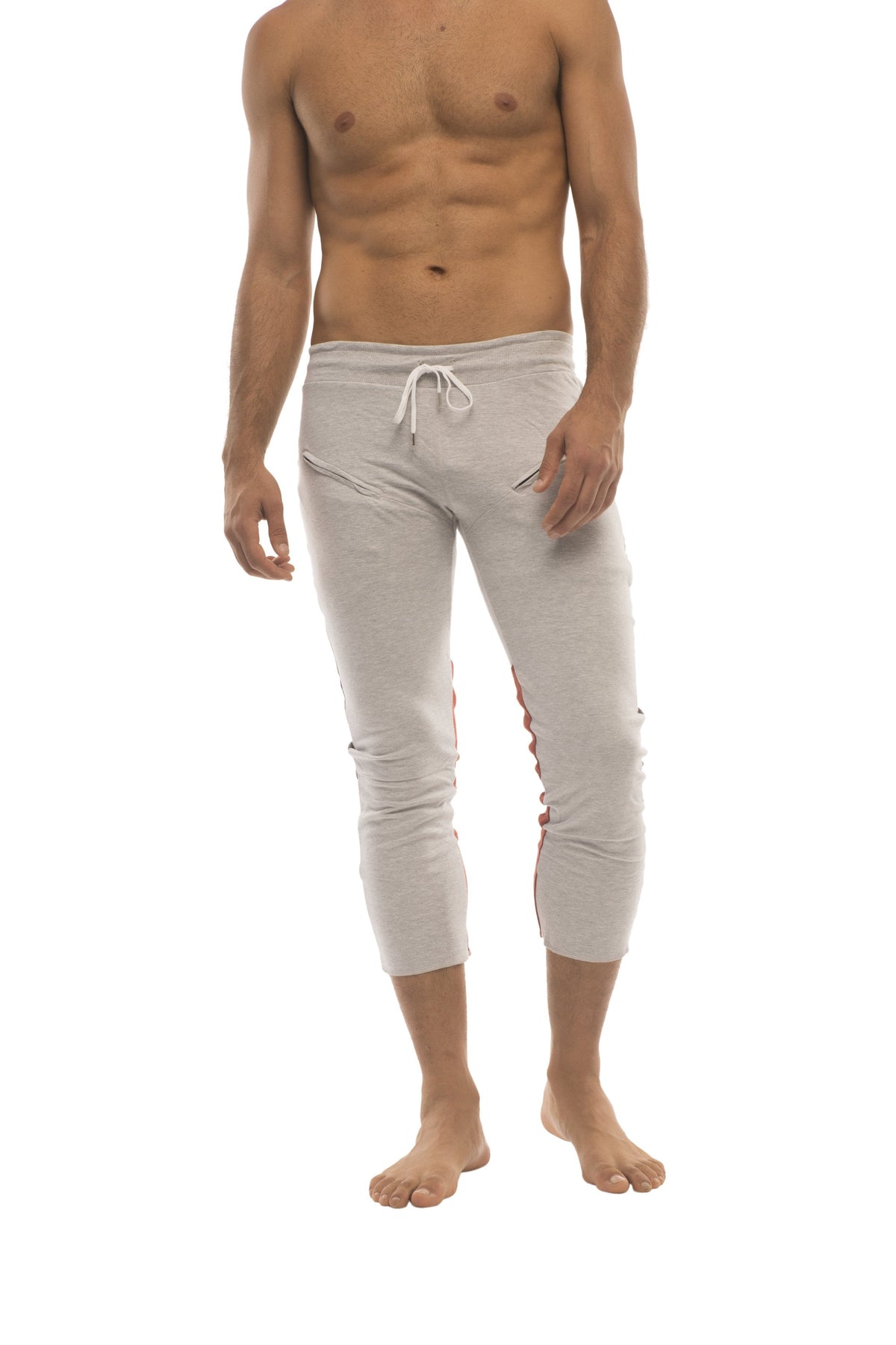 4/5 Zip-Pocket Capri Yoga Pants – Grey/Charcoal/Red