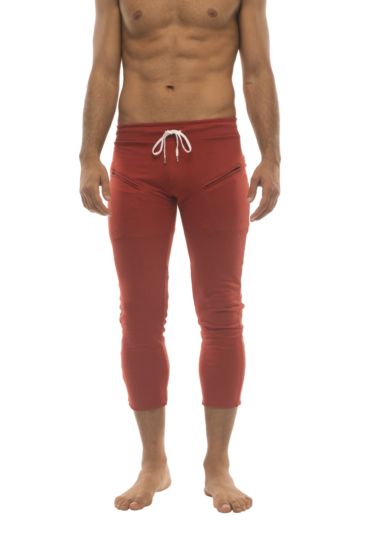 4/5 Zip-Pocket Capri Yoga Pants – Cinnabar Red