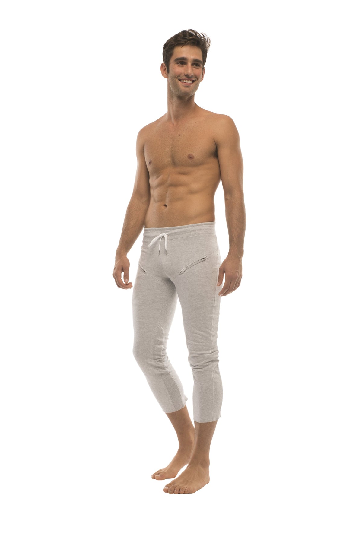 4/5 Zip-Pocket Capri Yoga Pants – Heather Grey