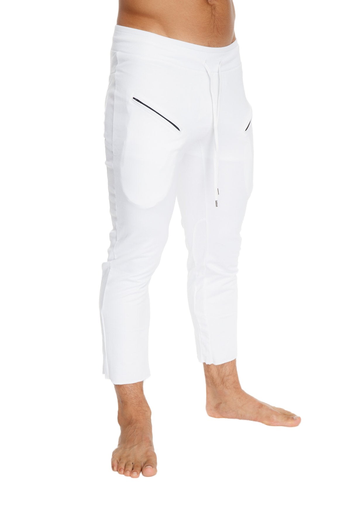 4/5 Zip-Pocket Capri Yoga Pants – White