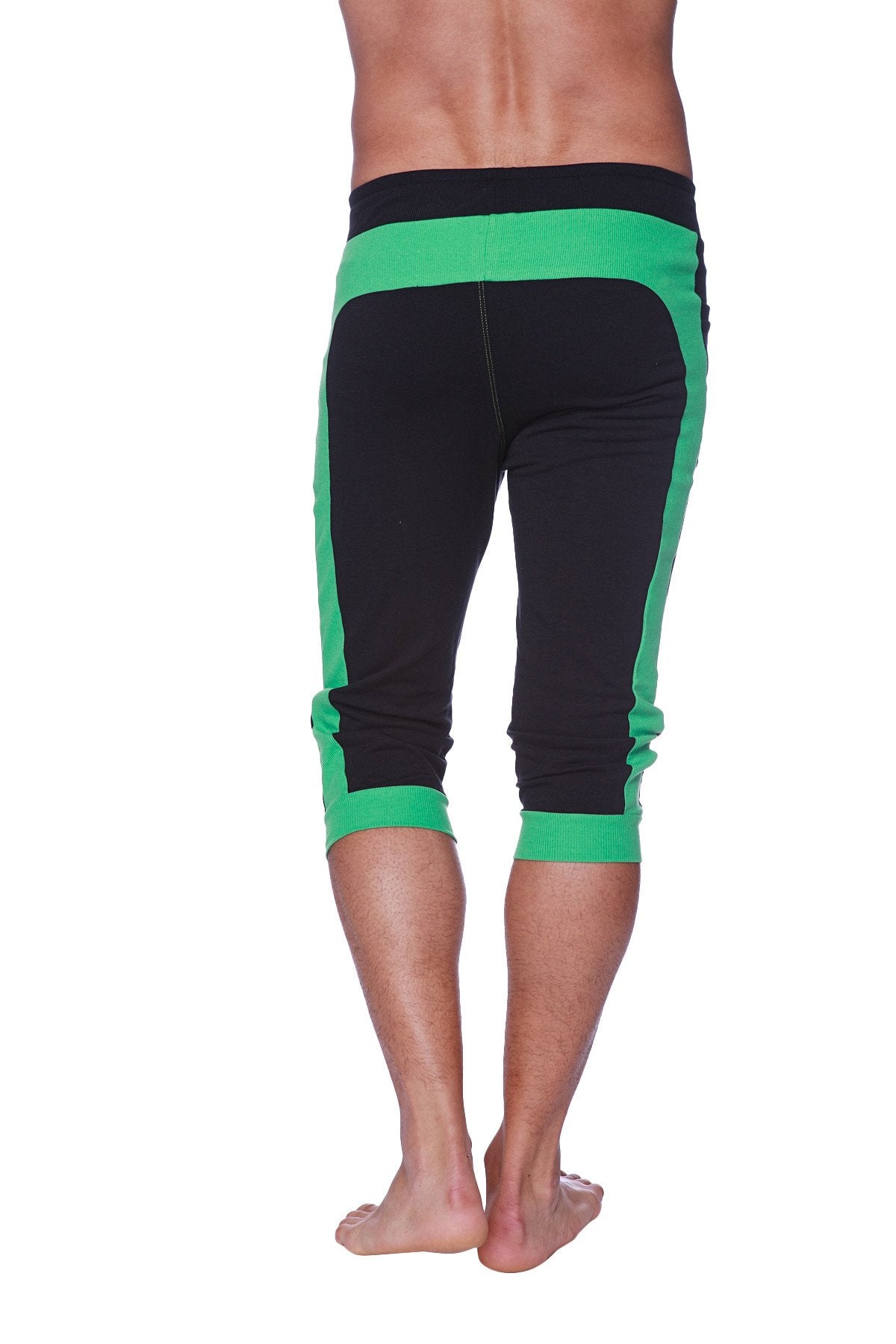 Cuffed Capri Yoga Pants – Black/Green