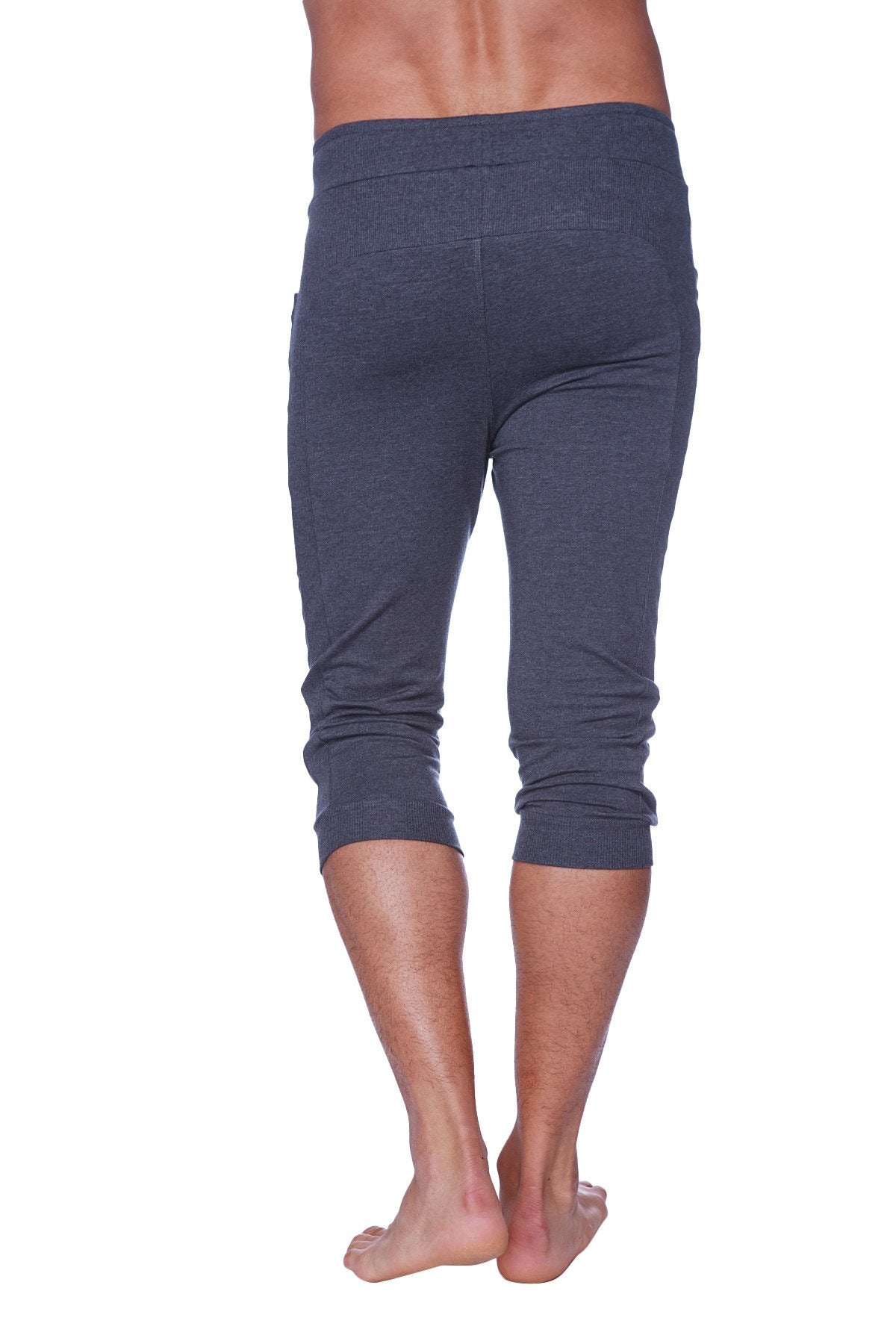 Cuffed Capri Yoga Pants – Charcoal