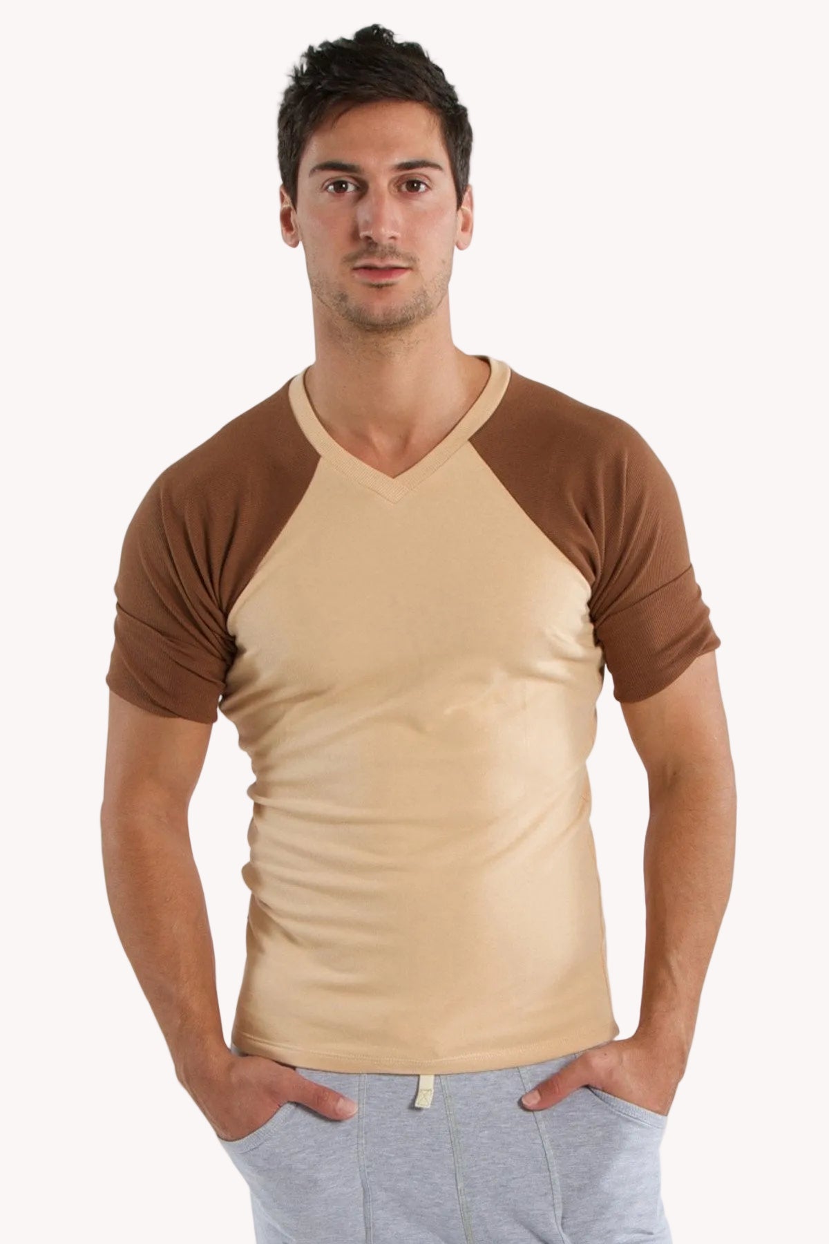 Raglan Virtual Crew-Neck Tee – Sand with Chocolate