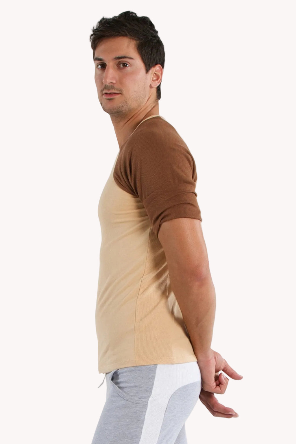 Raglan Virtual Crew-Neck Tee – Sand with Chocolate