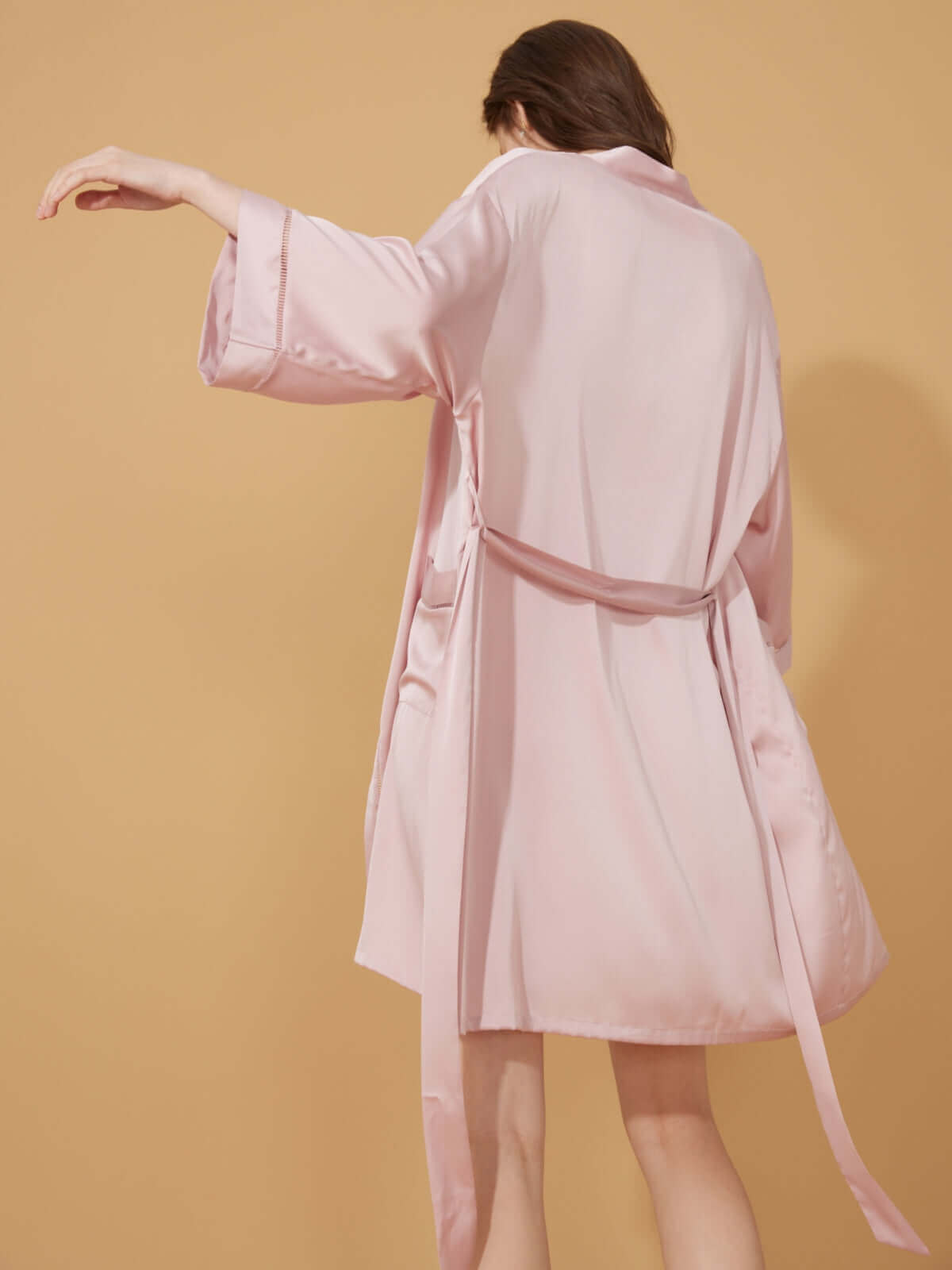 Hollow-Out Detail Short Robe with Pockets