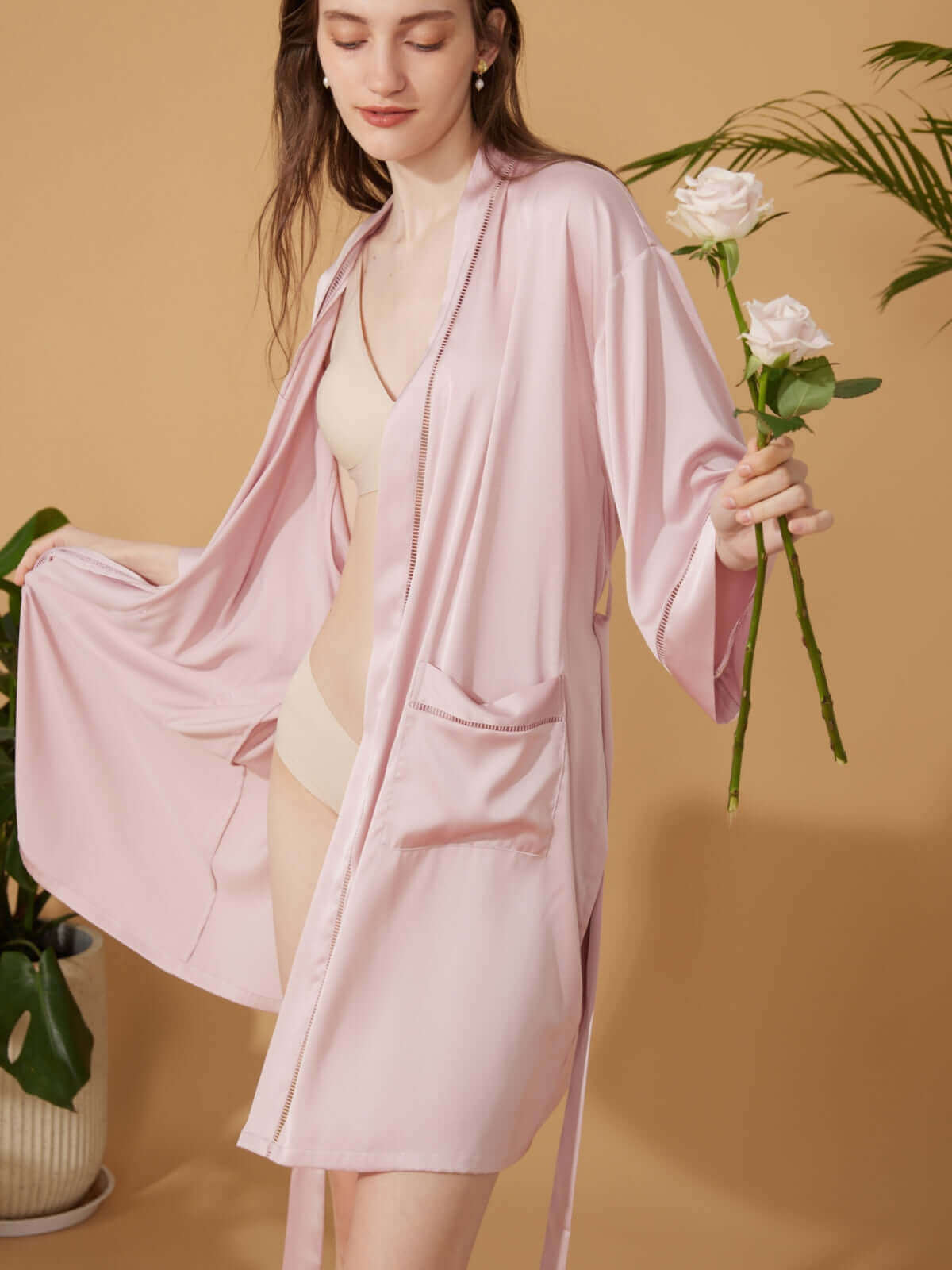 Hollow-Out Detail Short Robe with Pockets