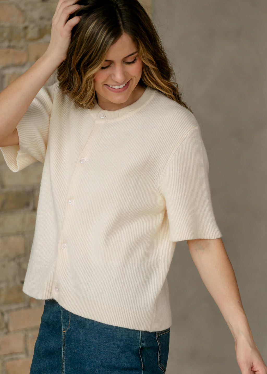 Zadie Short Sleeve Button Cardigan – Ivory